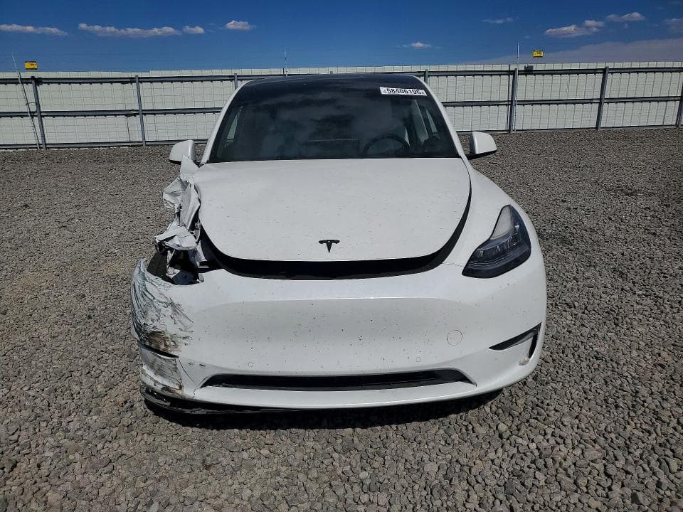 2022 TESLA MODEL Y 5