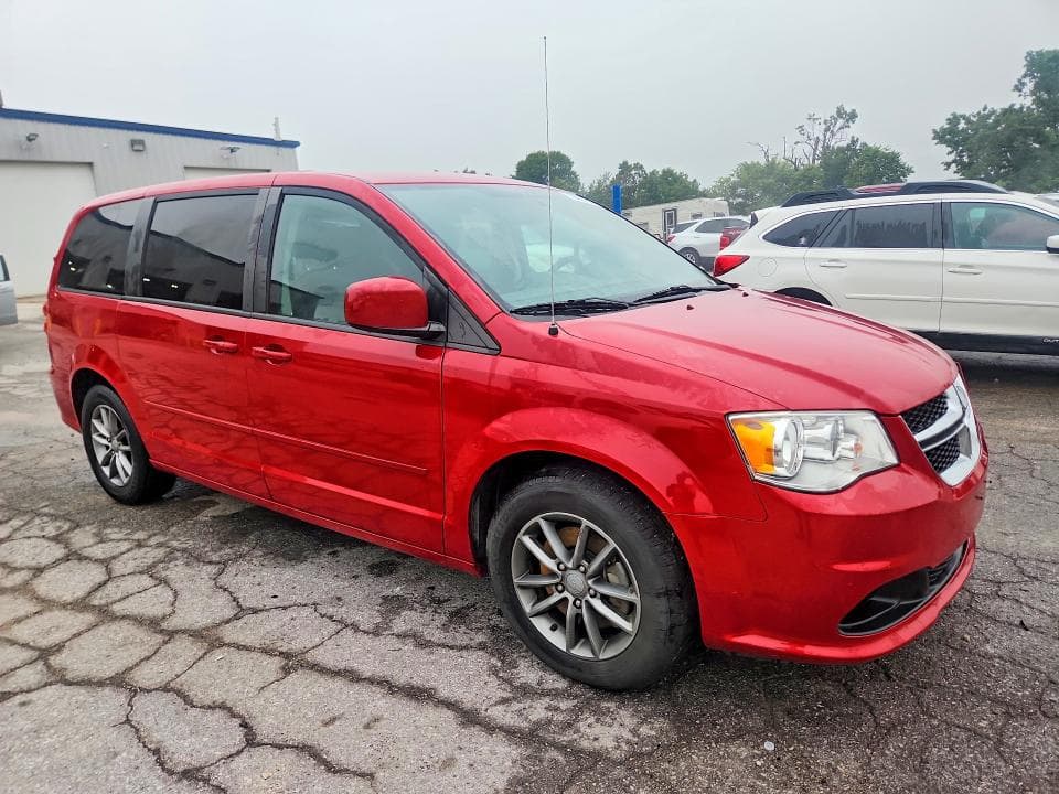 2016 DODGE GRAND CARAVAN SE 4