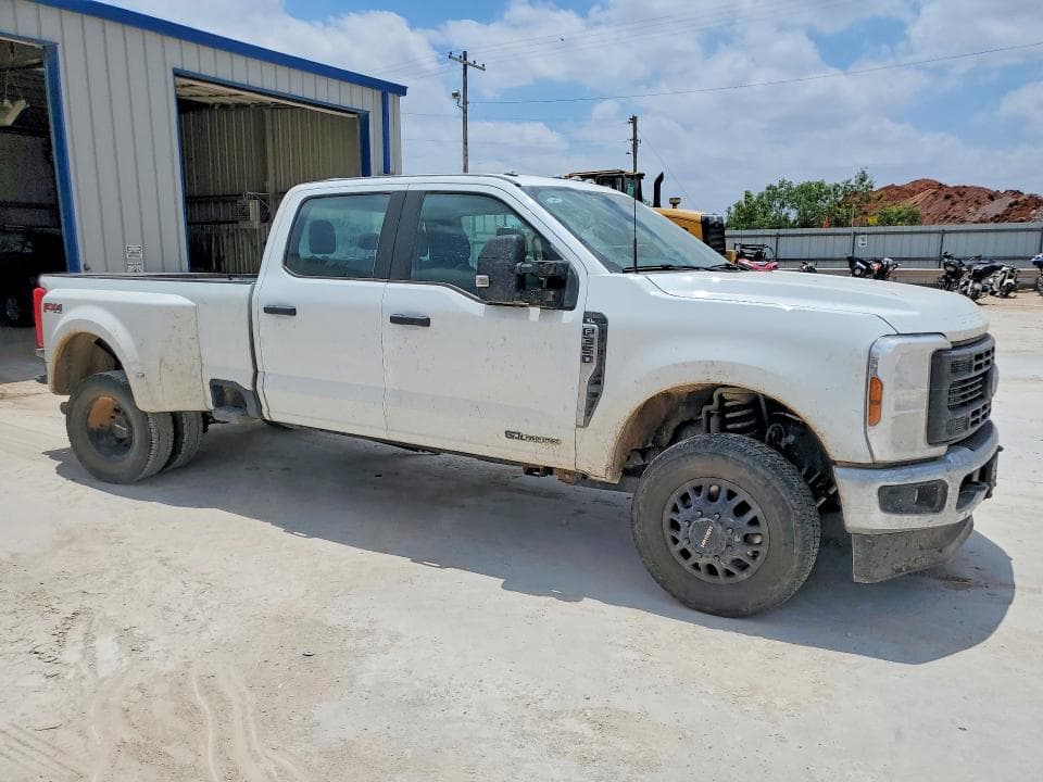 2024 FORD F350 SUPER DUTY 4