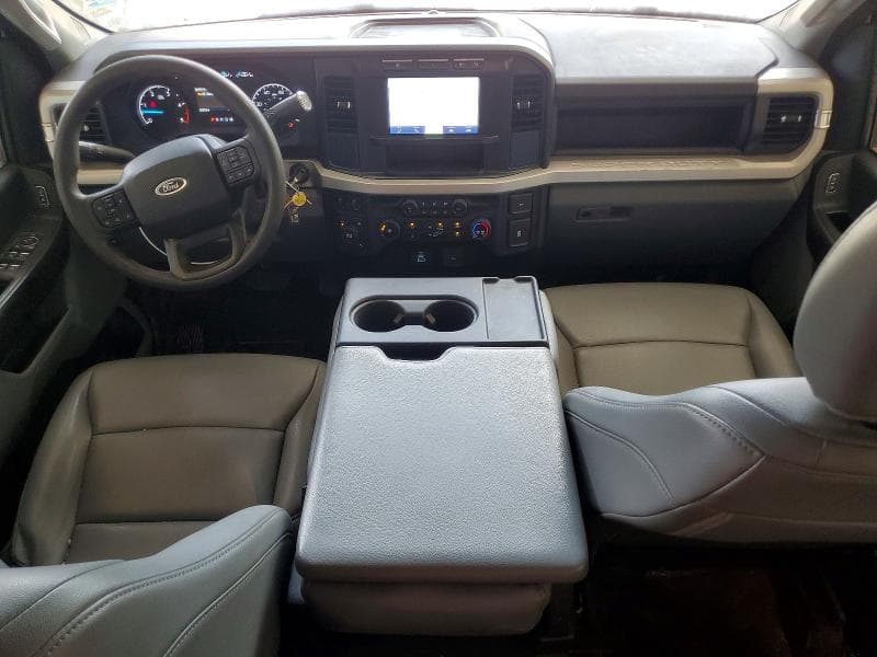 2024 FORD F350 SUPER DUTY 8