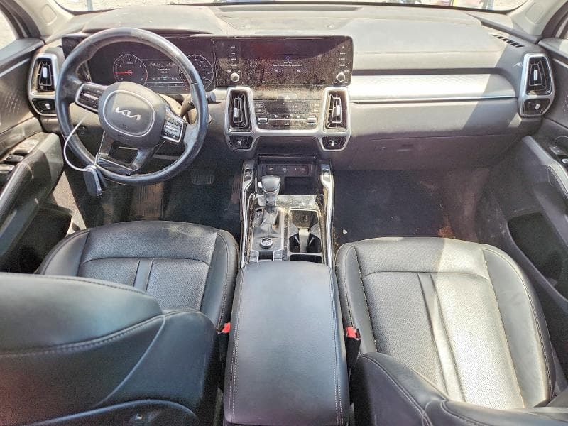 2022 KIA SORENTO SX 8