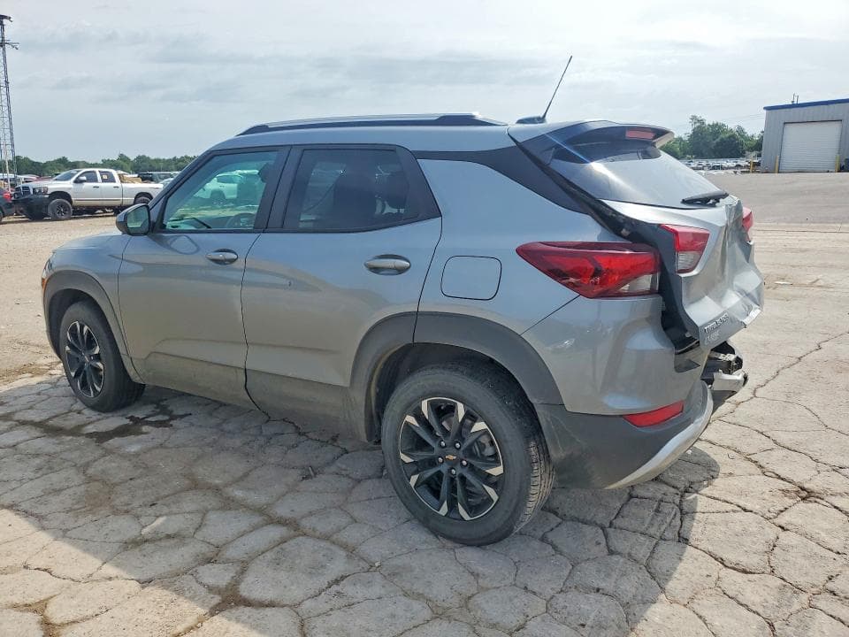 2023 CHEVROLET TRAILBLAZER LT 2