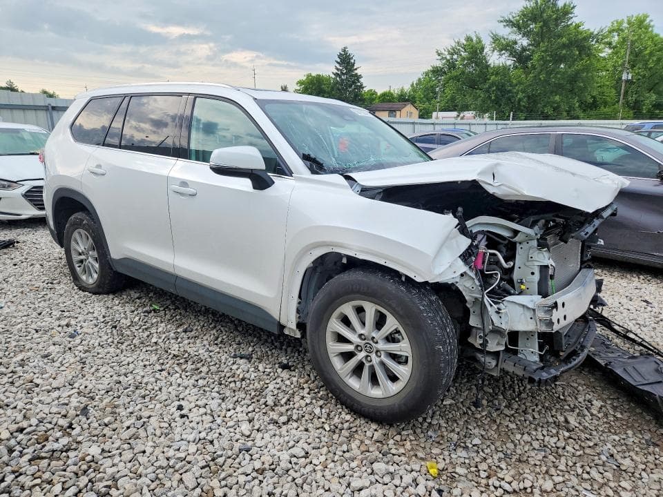2025 TOYOTA GRAND HIGHLANDER XLE 4