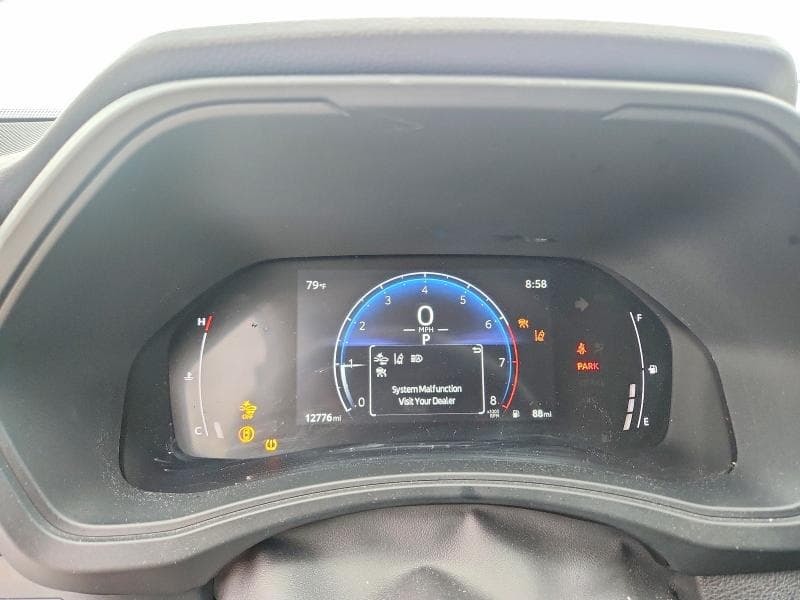 2025 TOYOTA GRAND HIGHLANDER XLE 9