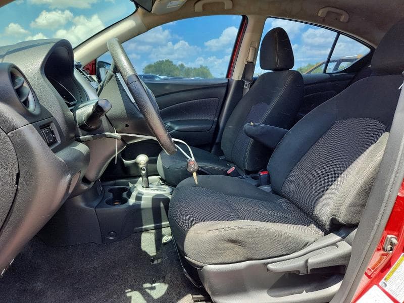 2018 NISSAN VERSA SV 7