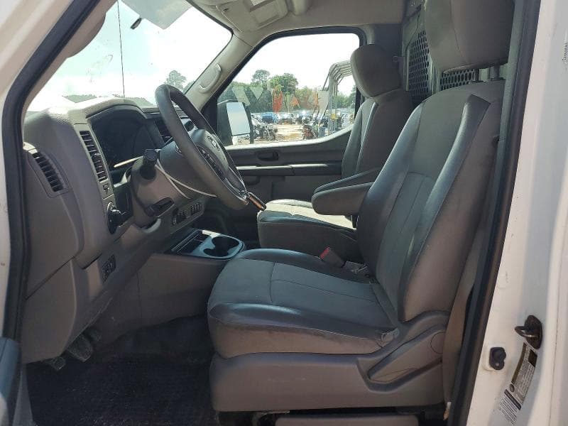 2018 NISSAN NV 2500 HD S 2500 HD S 8