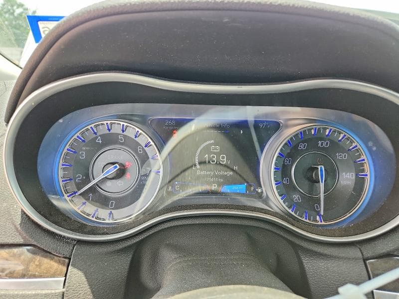 2017 CHRYSLER 300C 9