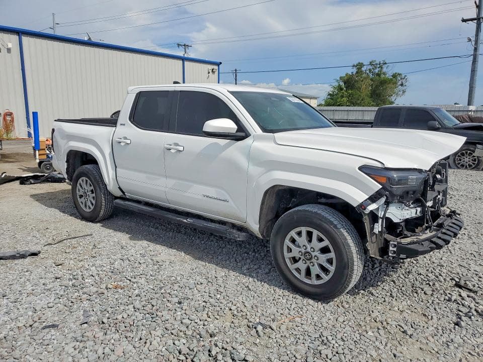 2024 TOYOTA TACOMA SR5 4