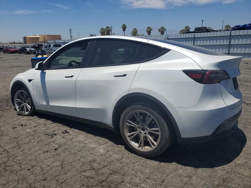 2023 TESLA MODEL Y 2