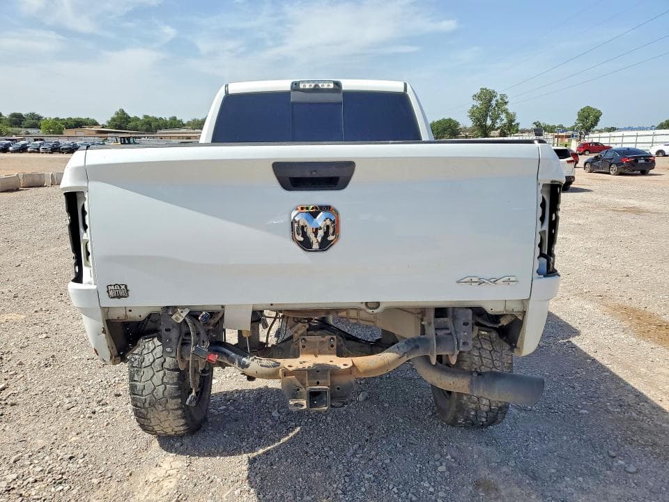 2019 RAM 3500 LARAMIE 6
