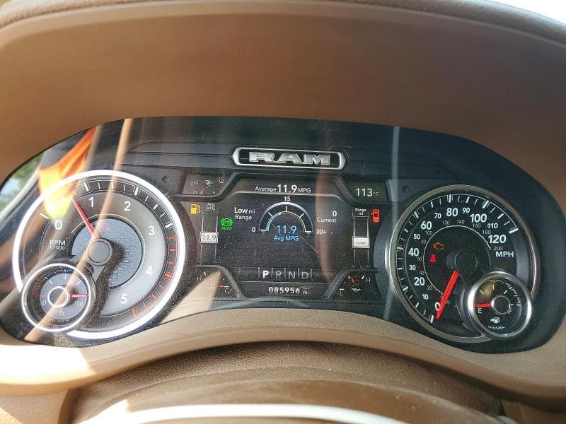 2019 RAM 3500 LARAMIE 9