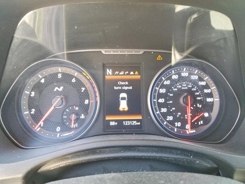 2022 HYUNDAI VELOSTER N BASE 9