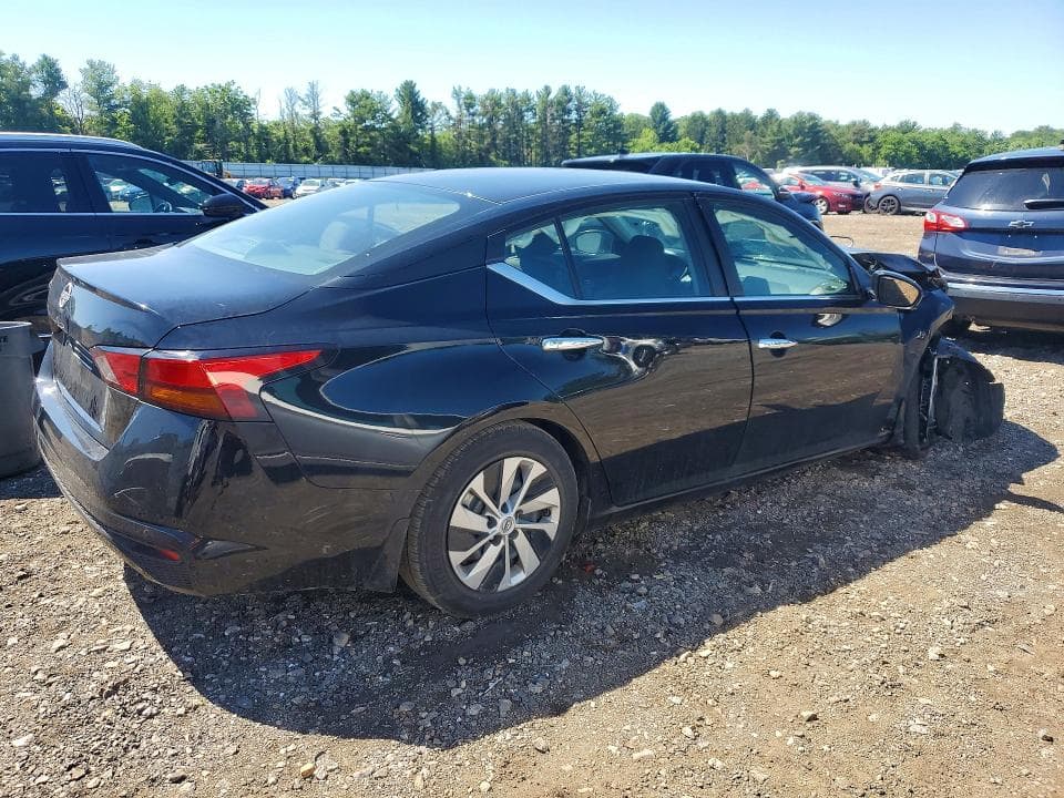 2023 NISSAN ALTIMA S 3