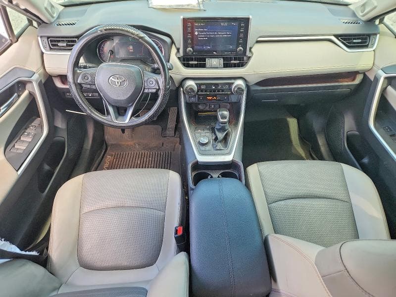 2019 TOYOTA RAV4 LIMITED LIMITED 8