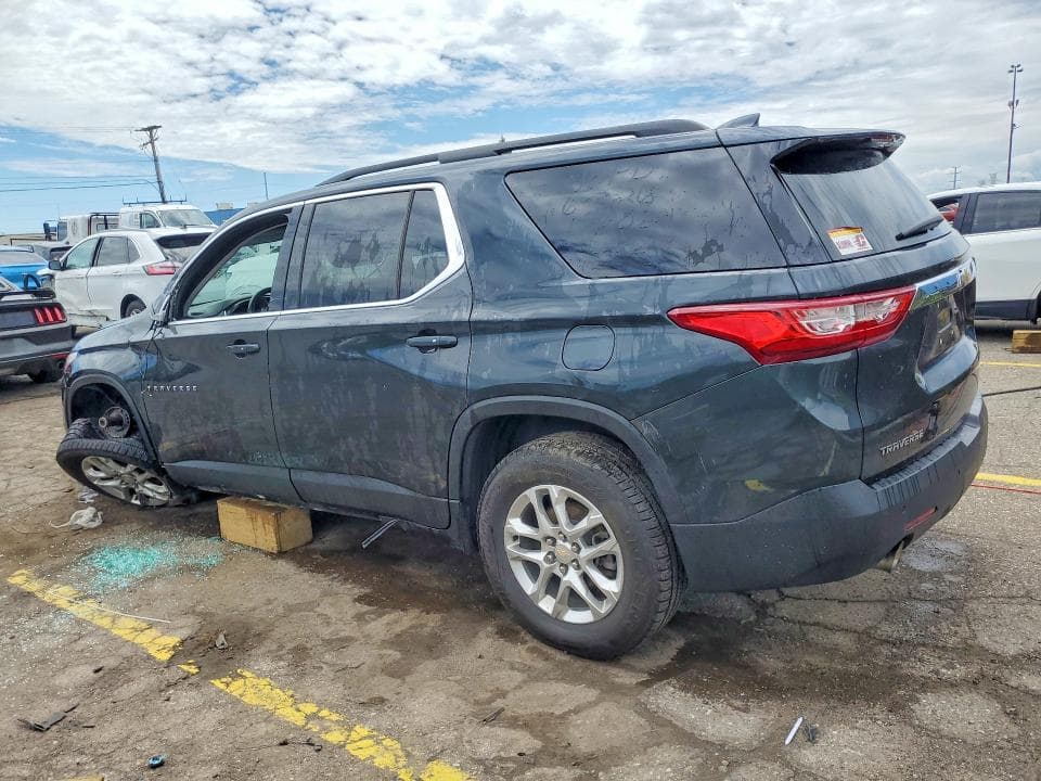 2020 CHEVROLET TRAVERSE LT 2