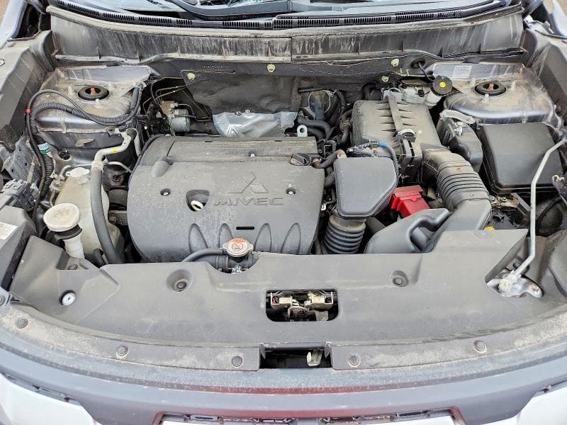 2024 MITSUBISHI RVR SE 11