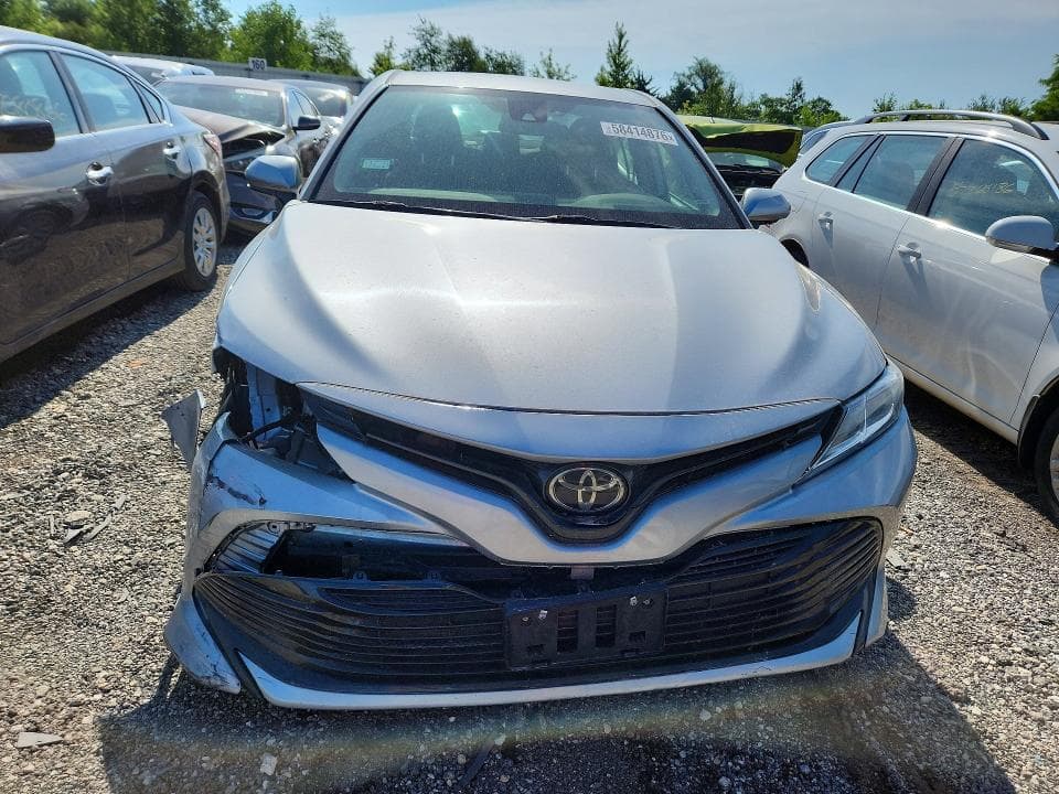 2020 TOYOTA CAMRY LE 5