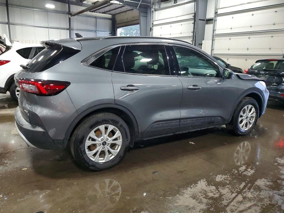 2024 FORD ESCAPE ACTIVE 3