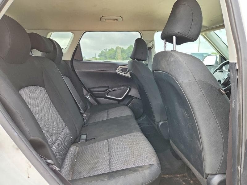 2023 KIA SOUL LX 10
