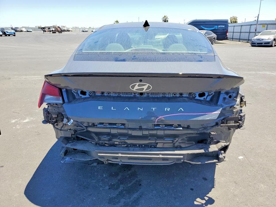 2025 HYUNDAI ELANTRA SEL SPORT 6