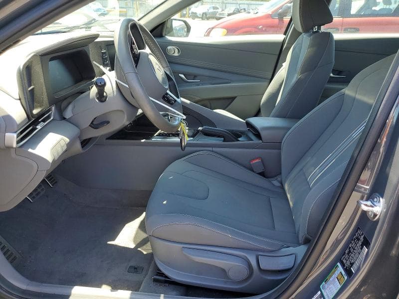 2025 HYUNDAI ELANTRA SEL SPORT 7