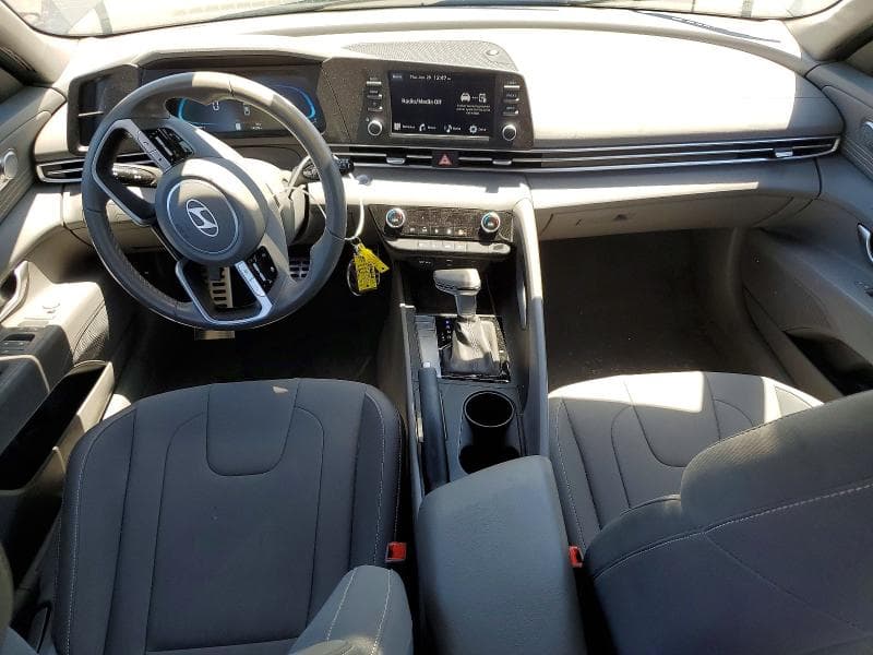 2025 HYUNDAI ELANTRA SEL SPORT 8