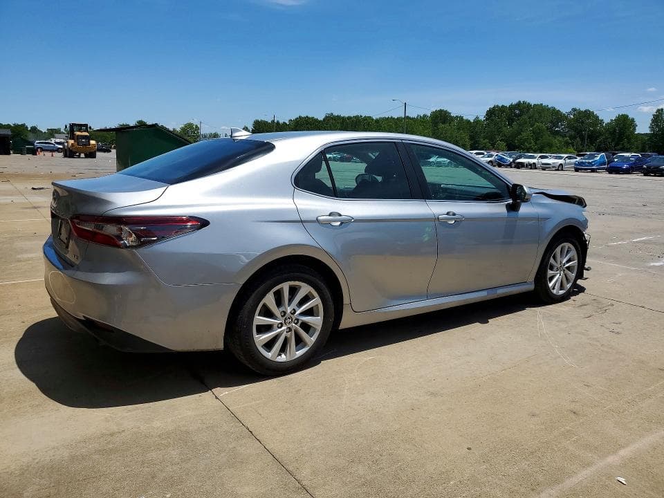 2022 TOYOTA CAMRY LE LE 3