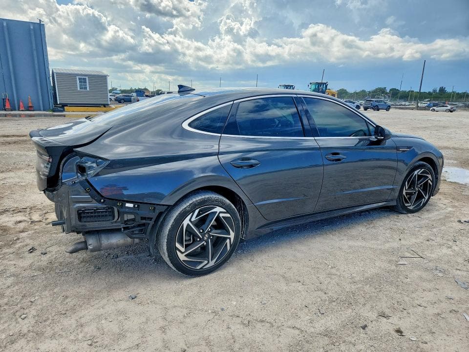 2024 HYUNDAI SONATA SEL 3