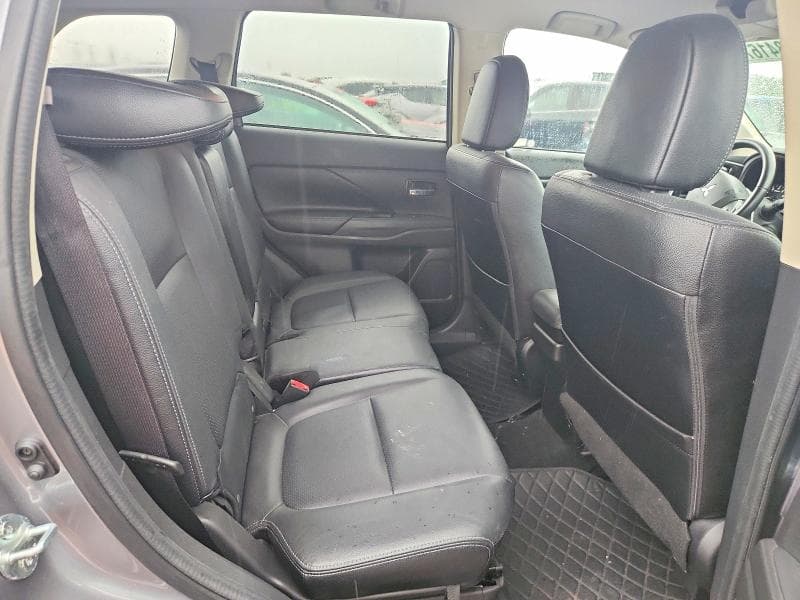 2018 MITSUBISHI OUTLANDER SE SE 10