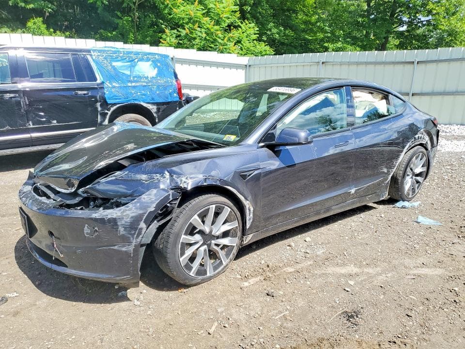 2024 TESLA 3 1