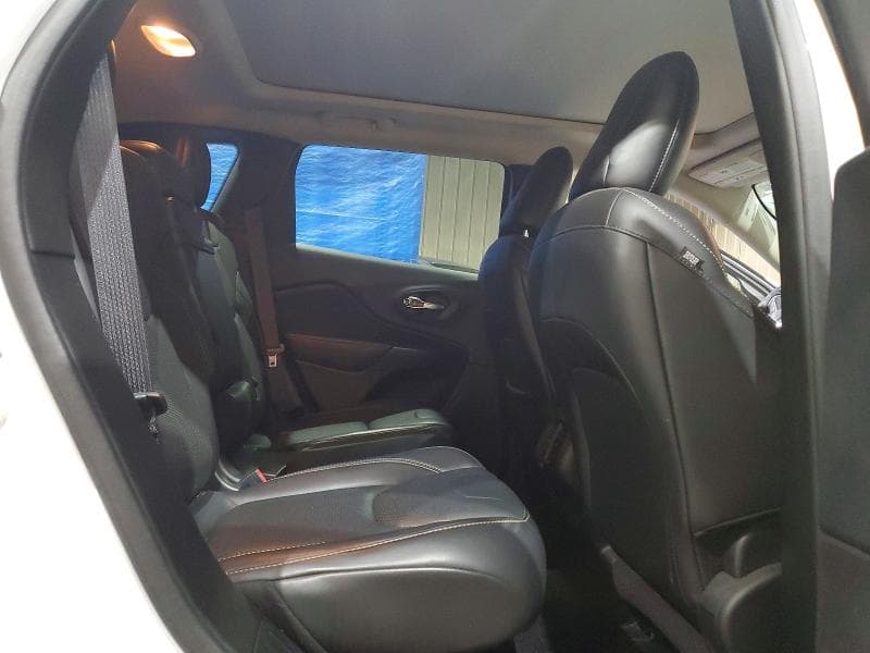 2016 JEEP CHEROKEE LIMITED LIMITED 11