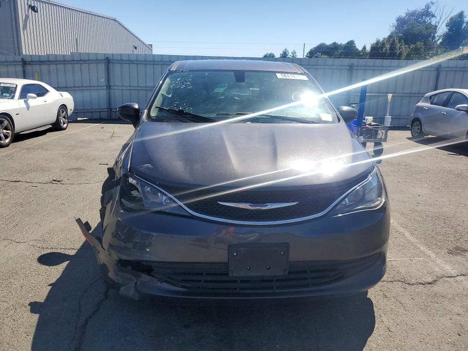2020 CHRYSLER VOYAGER LX LX 5