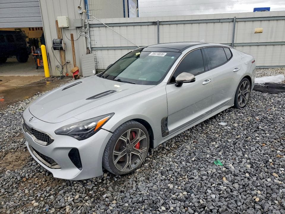 2018 KIA STINGER GT2 - 1