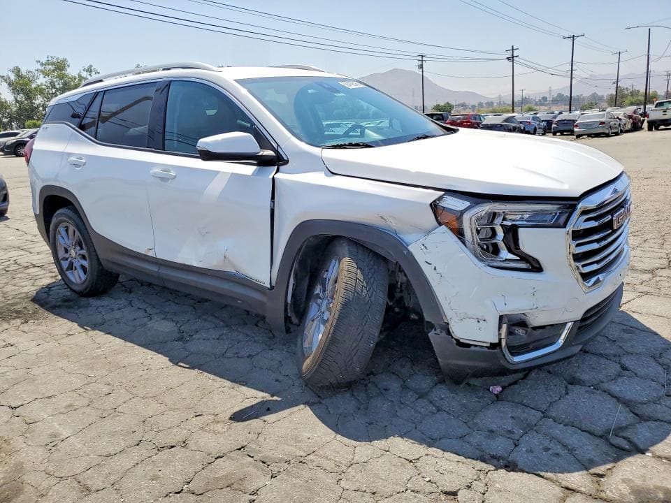 2024 GMC TERRAIN SLT 4