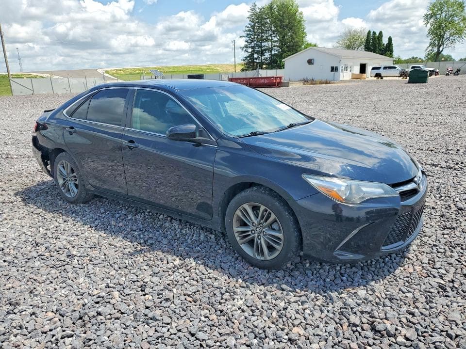 2017 TOYOTA CAMRY SE SE 4