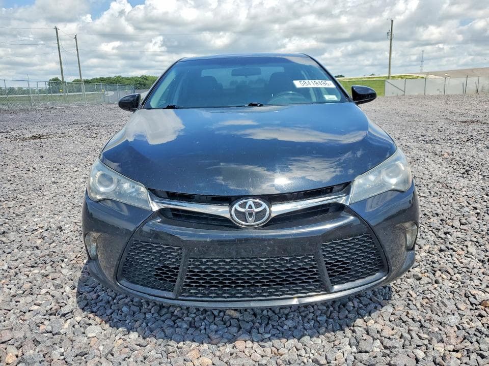 2017 TOYOTA CAMRY SE SE 5