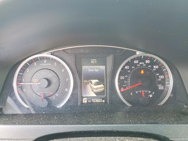 2017 TOYOTA CAMRY SE SE 9