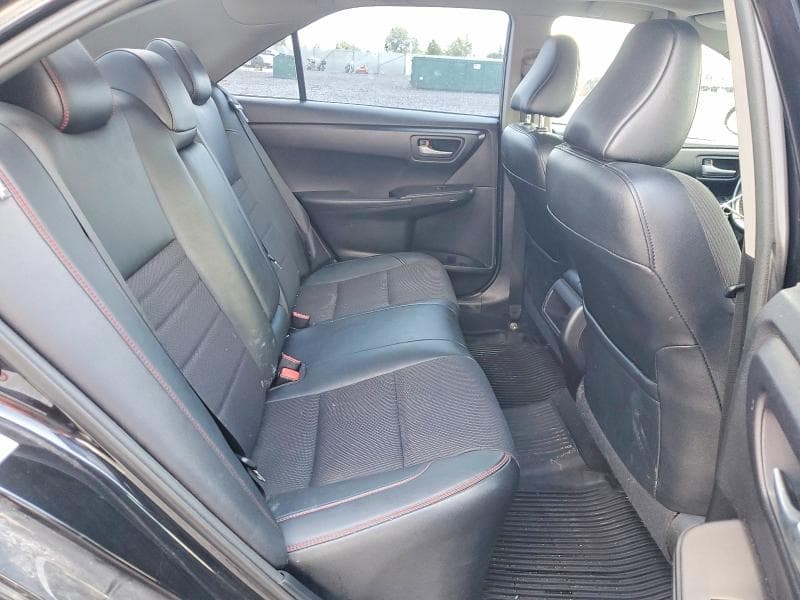 2017 TOYOTA CAMRY SE SE 10