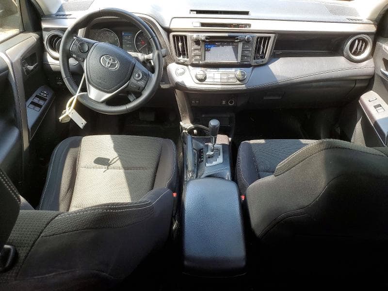 2018 TOYOTA RAV4 XLE 8