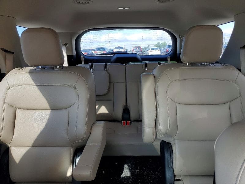 2020 FORD EXPLORER XLT 10