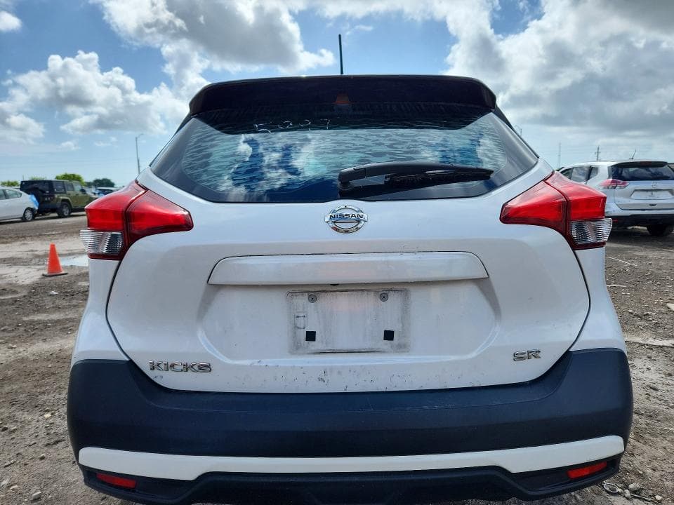 2018 NISSAN KICKS SR 6