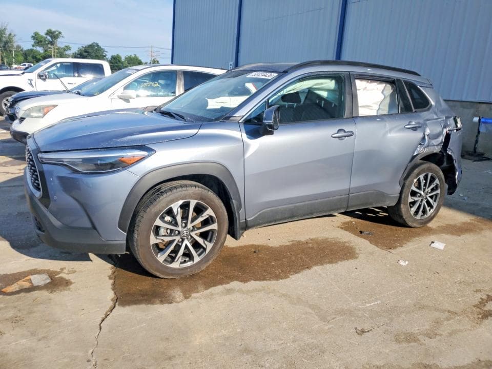 2022 TOYOTA COROLLA CROSS XLE XLE - 1