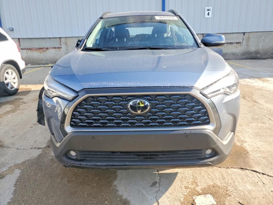 2022 TOYOTA COROLLA CROSS XLE XLE 5