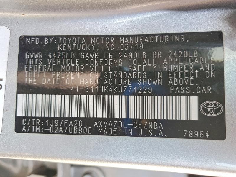 2019 TOYOTA CAMRY LE 12