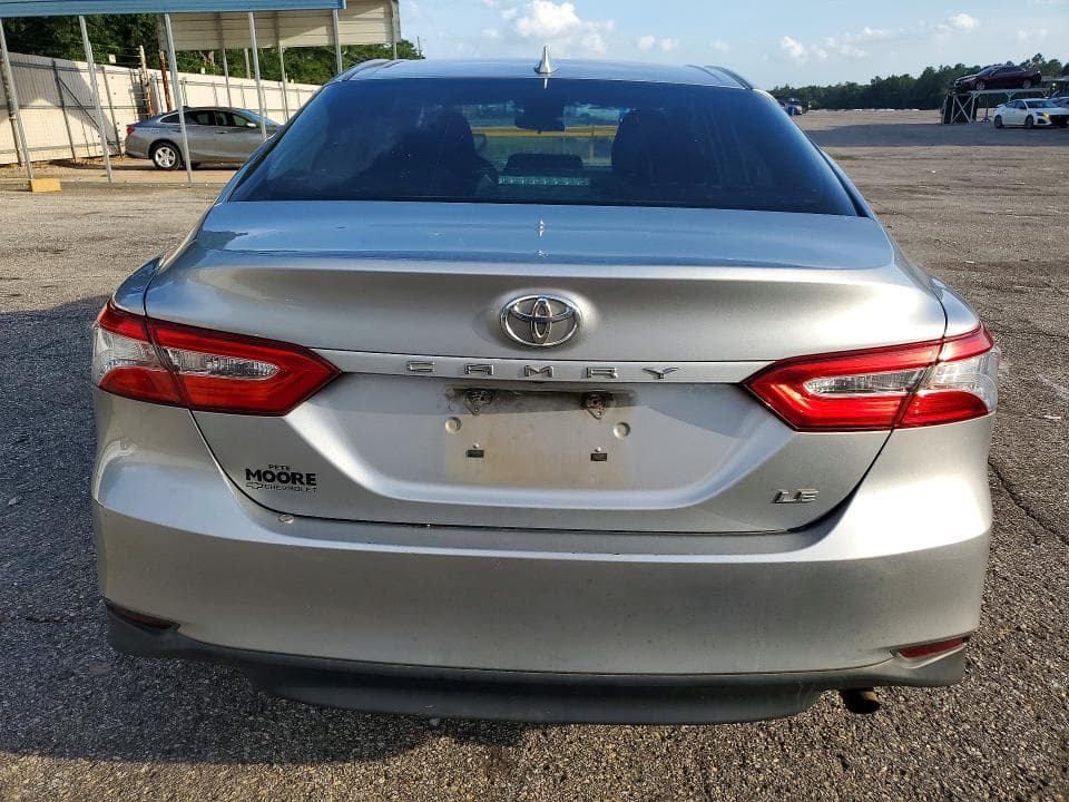 2019 TOYOTA CAMRY LE 6
