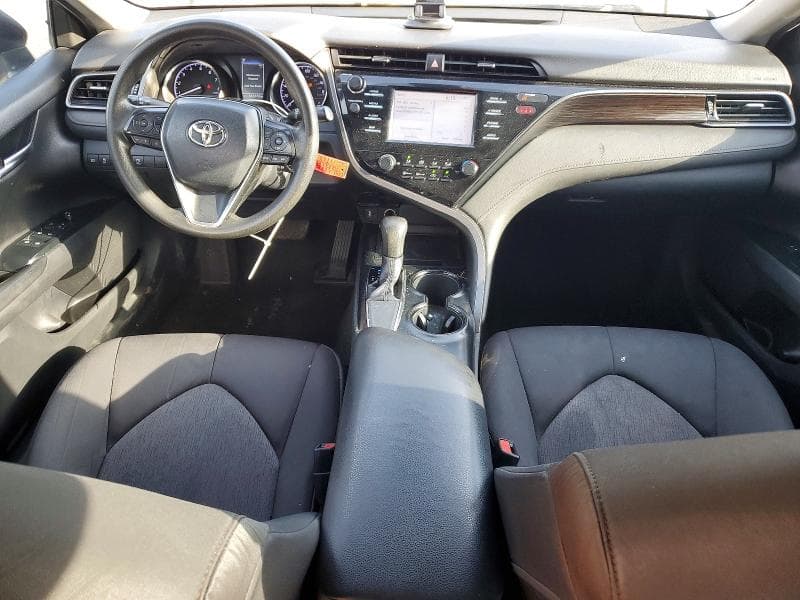 2019 TOYOTA CAMRY LE 8
