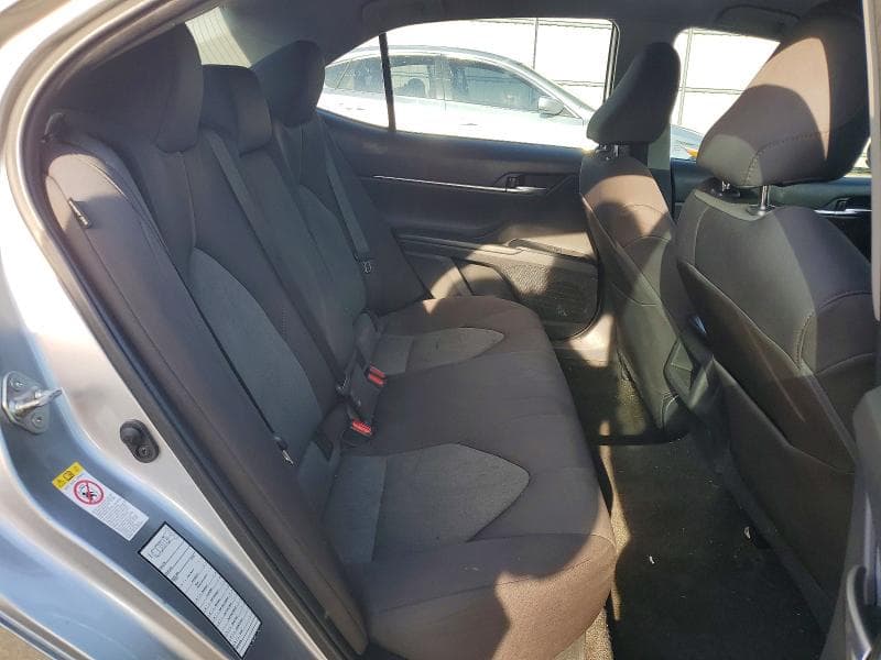 2019 TOYOTA CAMRY LE 10
