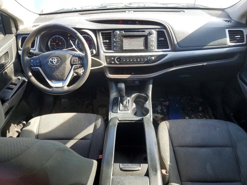 2018 TOYOTA HIGHLANDER LE LE 8