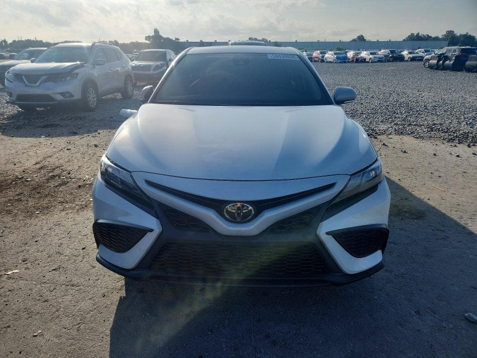 2024 TOYOTA CAMRY SE 5