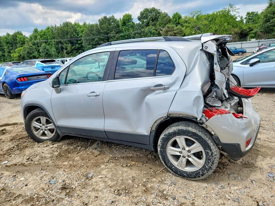 2019 CHEVROLET TRAX 1LT 2